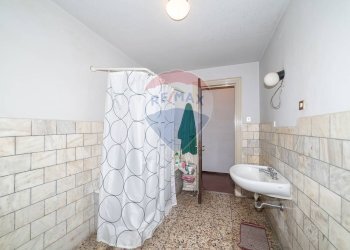 Bagno - Appartamento Viale Vittorio Veneto
 
12, Catania - foto 17