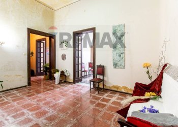 Soggiorno - Apartment Viale Vittorio Veneto
 
12, Catania - photo 24