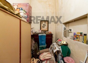 Dispensa di stoccaggio - Apartment Viale Vittorio Veneto
 
12, Catania - photo 33