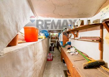 Dispensa di stoccaggio - Apartment Viale Vittorio Veneto
 
12, Catania - photo 46