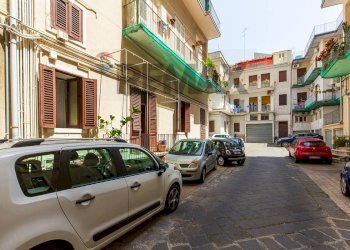 Edificio all\'aperto - Apartment Viale Vittorio Veneto
 
12, Catania - photo 87