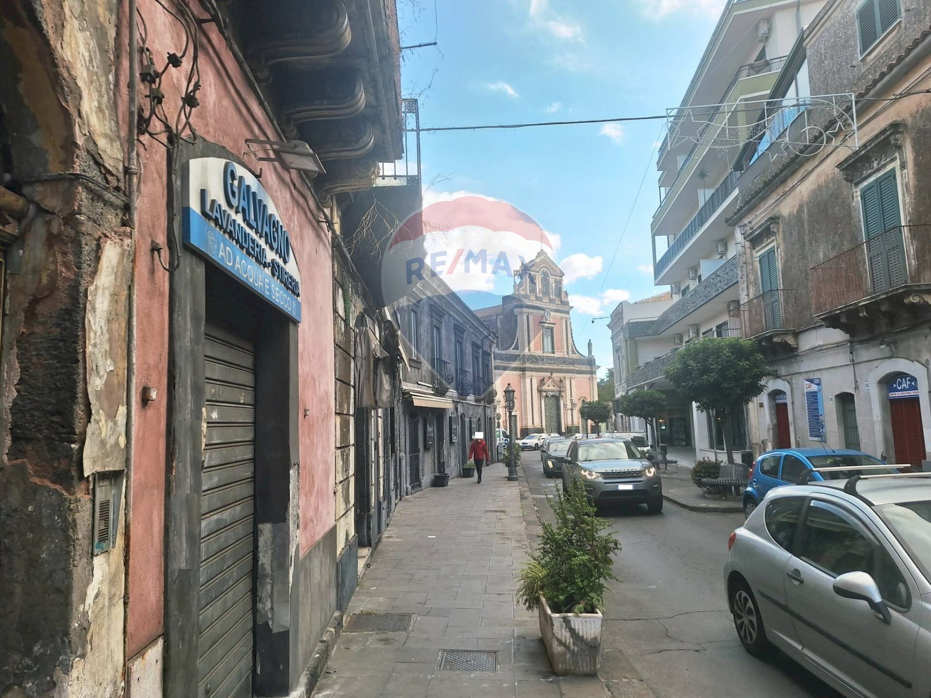 Edificio all\'aperto - Attività Commerciale via Etnea
 
138, Mascalucia - foto 1