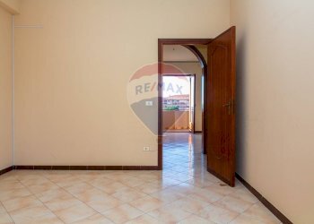 Stanza vuota - Trilocale Via Richard Wagner
 
54, Acireale - foto 17