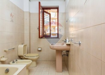 Bagno - Trilocale Via Richard Wagner
 
54, Acireale - foto 19