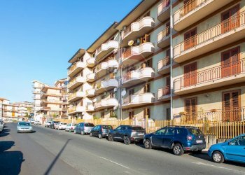 Edificio all\'aperto - Trilocale Via Richard Wagner
 
54, Acireale - foto 51