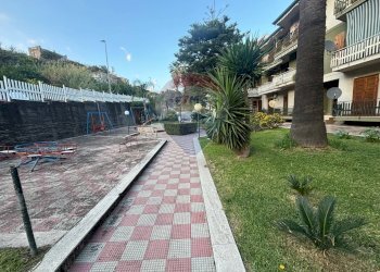 Edificio all\'aperto - Appartamento via petralia
 
115, Aci Catena - foto 7