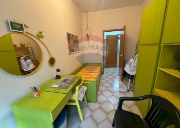 Hall / corridoio - Appartamento via petralia
 
115, Aci Catena - foto 11