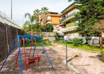 Terrazza - Appartamento via petralia
 
115, Aci Catena - foto 3