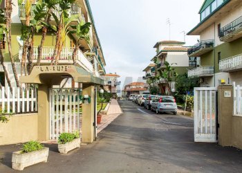 Edificio all\'aperto - Appartamento via petralia
 
115, Aci Catena - foto 17