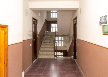 Ricezione / Lobby - Appartamento via petralia
 
115, Aci Catena - foto 23