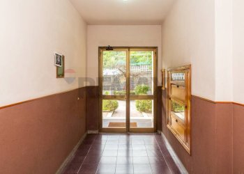 Ricezione / Lobby - Appartamento via petralia
 
115, Aci Catena - foto 24