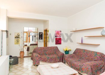 Soggiorno - Appartamento via petralia
 
115, Aci Catena - foto 26