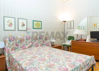 Camera / camera da letto - Appartamento via petralia
 
115, Aci Catena - foto 44