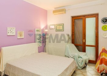 Camera / camera da letto - Appartamento via petralia
 
115, Aci Catena - foto 46