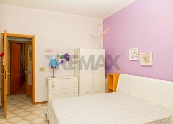 Camera / camera da letto - Appartamento via petralia
 
115, Aci Catena - foto 47
