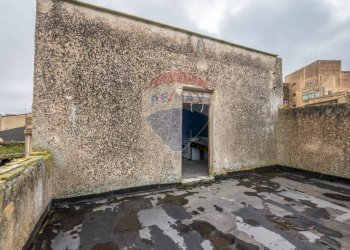 Terrazza - Casa indipendente via Vittorio Veneto
 
237, Grammichele - foto 17