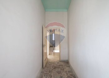 Hall / corridoio - Casa indipendente via Vittorio Veneto
 
237, Grammichele - foto 26