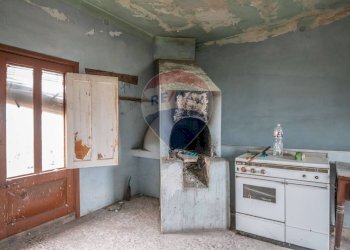 Cucina - Casa indipendente via Vittorio Veneto
 
237, Grammichele - foto 29