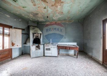 Stanza vuota - Casa indipendente via Vittorio Veneto
 
237, Grammichele - foto 30