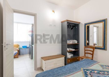 Camera / camera da letto - Appartamento Via Benedetto Croce
 
12, Avola - foto 33