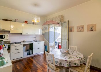 Cucina - Villa a Schiera Via Vampolieri
 
10, Aci Catena - foto 14