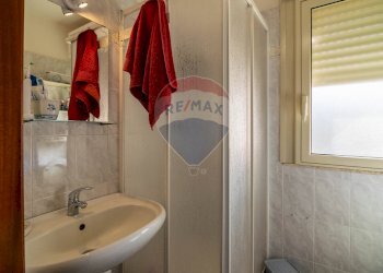 Bagno - Villa a Schiera Via Vampolieri
 
10, Aci Catena - foto 35