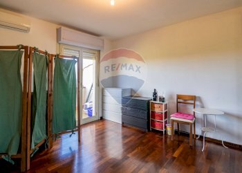 Camera / camera da letto - Villa a Schiera Via Vampolieri
 
10, Aci Catena - foto 38
