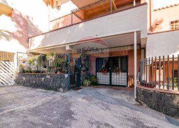 Casa all\'aperto - Villa a Schiera Via Vampolieri
 
10, Aci Catena - foto 46