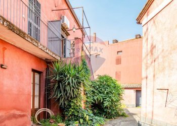 Edificio all\'aperto - Appartamento via Etnea
 
189, Mascalucia - foto 2