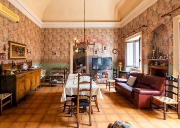 Sala da pranzo - Appartamento via Etnea
 
189, Mascalucia - foto 8