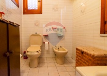 Bagno - Appartamento via Etnea
 
189, Mascalucia - foto 18