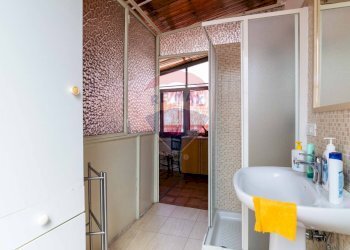 Bagno - Appartamento via Etnea
 
189, Mascalucia - foto 23