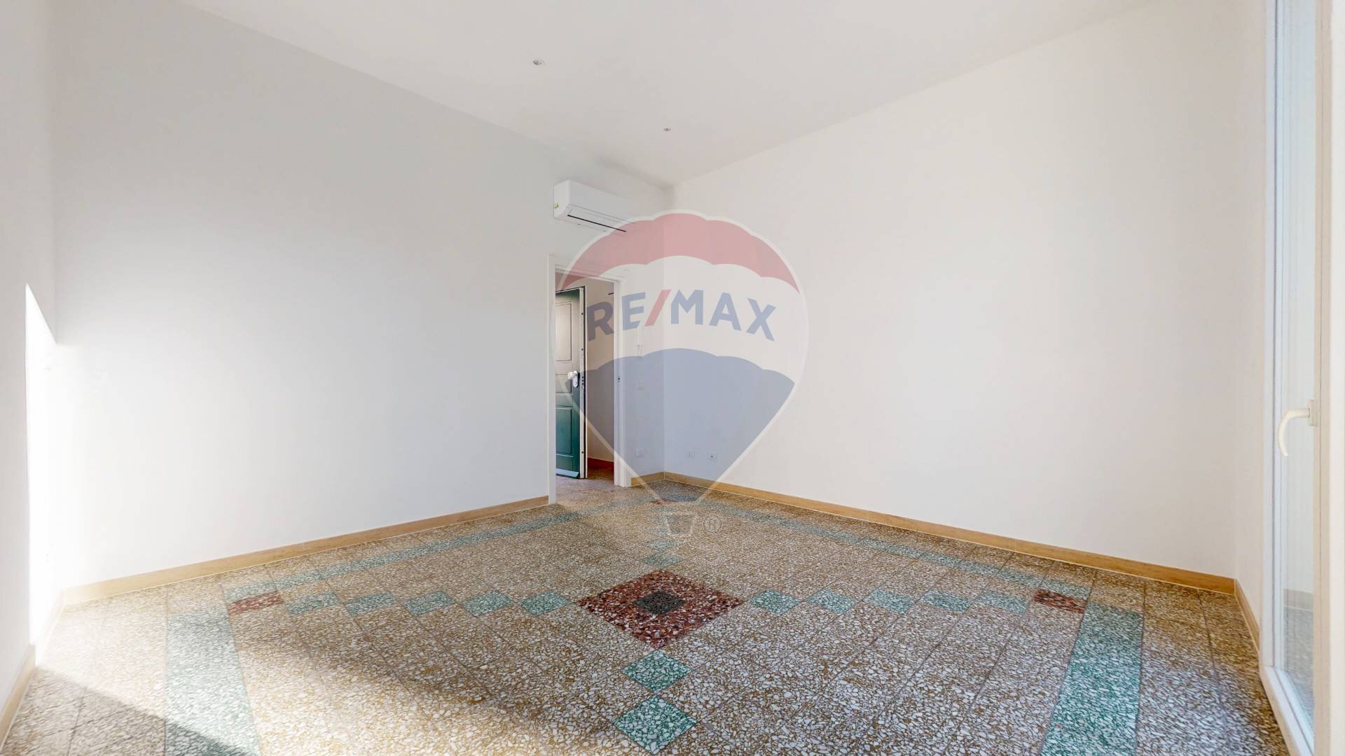 Stanza vuota - Shop Via Aurelia sud
125, Viareggio - photo 3