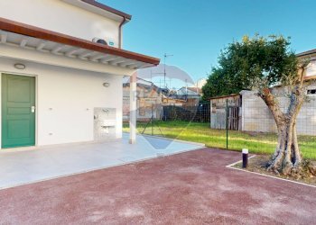 Terrazza - Shop Via Aurelia sud
 
125, Viareggio - photo 6