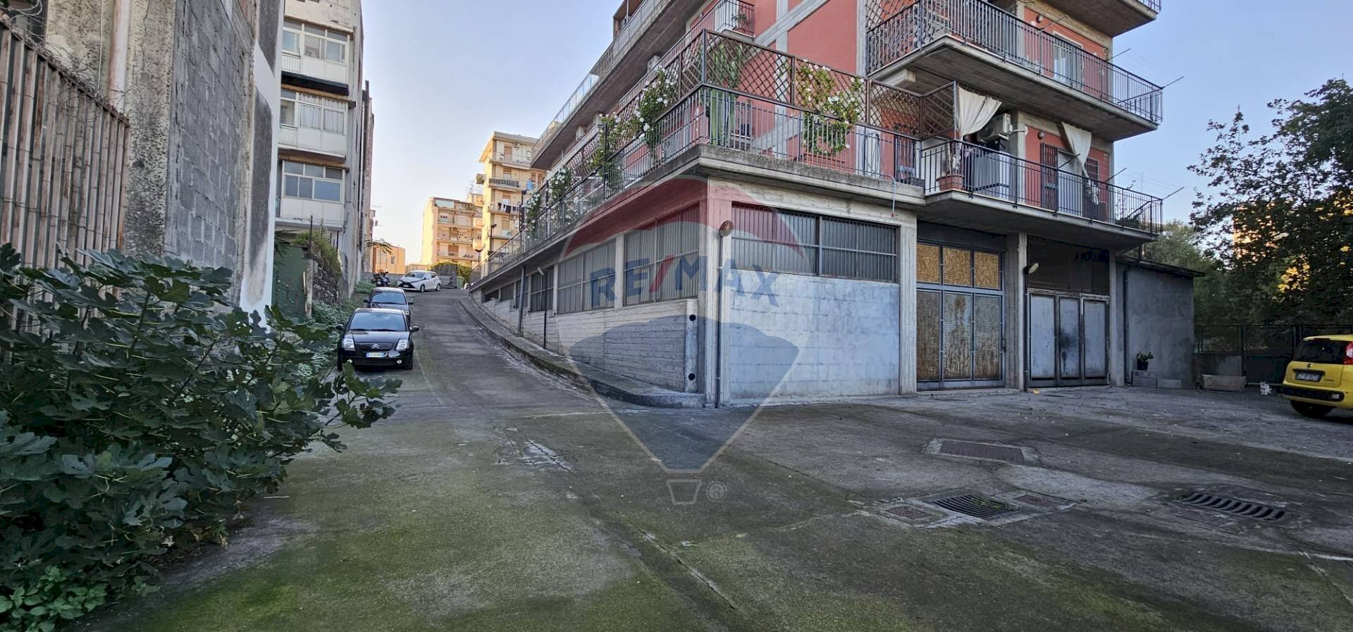 Edificio all\'aperto - Warehouse Via del Bosco
 
324, Catania - photo 3