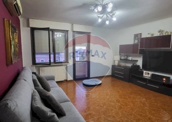 Soggiorno - Appartamento Via Savonarola
 
21, Occhiobello - foto 1