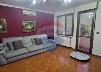 Soggiorno - Appartamento Via Savonarola
 
21, Occhiobello - foto 2