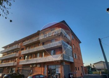 Edificio all\'aperto - Appartamento Via Savonarola
 
21, Occhiobello - foto 14