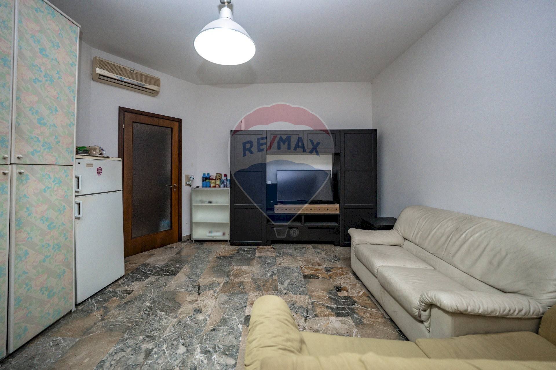Soggiorno - Two-room apartment Viale Cesare Battisti
10, Ferrara - photo 2