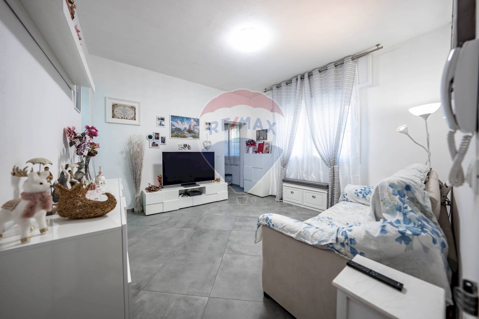 Soggiorno - Villa a Schiera Via Otello Putinati
 
108, Ferrara - foto 3