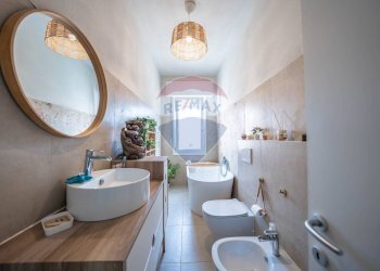 Bagno - Villa a Schiera Via Otello Putinati
 
108, Ferrara - foto 7