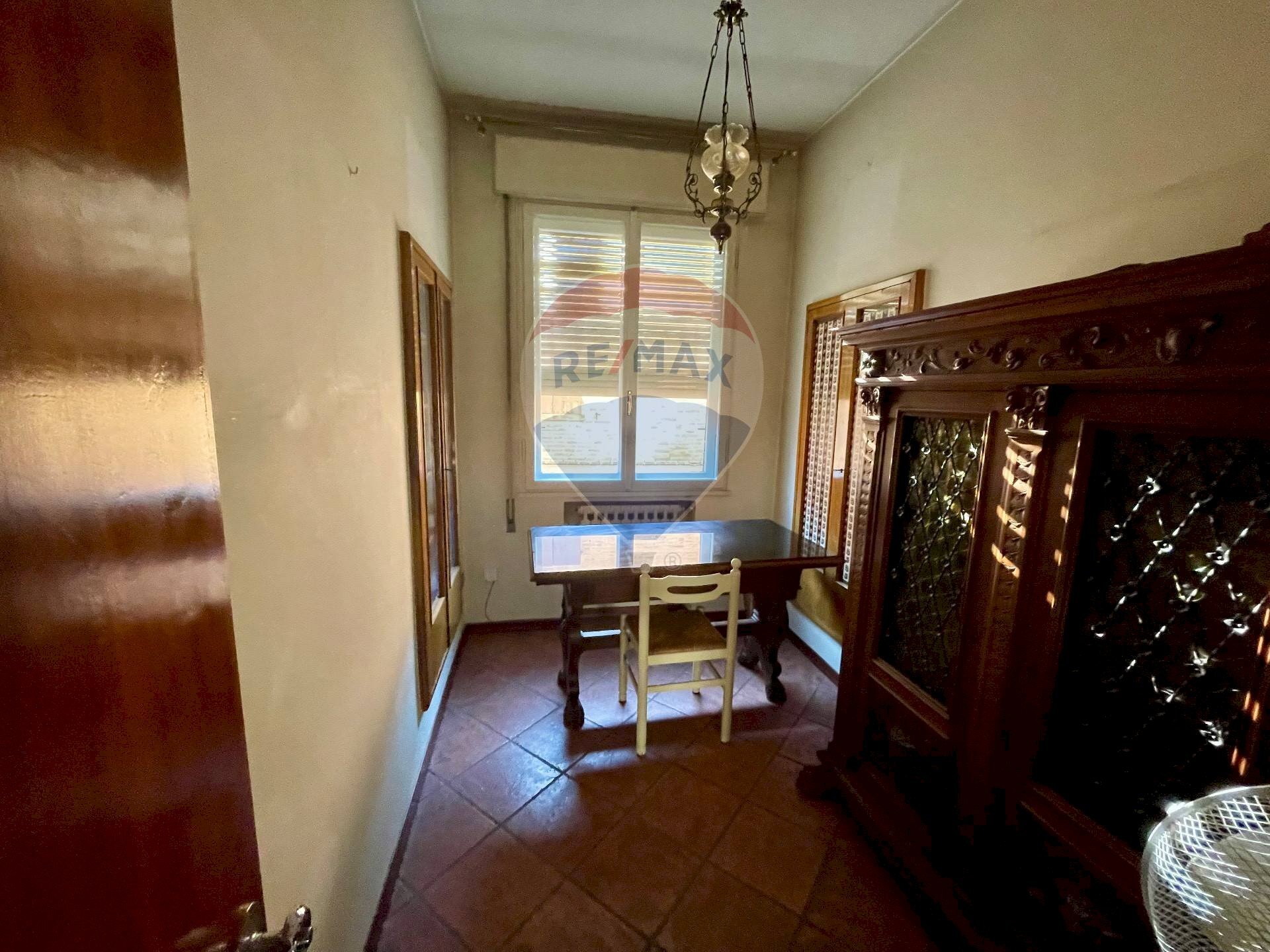 Sala da pranzo - Four-room apartment Ferrara - photo 3