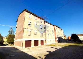 Edificio all\'aperto - Quadrilocale Via Mario Bisi
 
12, Ferrara - foto 1