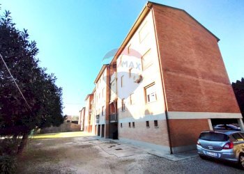 Edificio all\'aperto - Quadrilocale Via Mario Bisi
 
12, Ferrara - foto 2