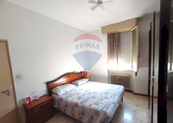 Camera / camera da letto - Quadrilocale Via Mario Bisi
 
12, Ferrara - foto 11