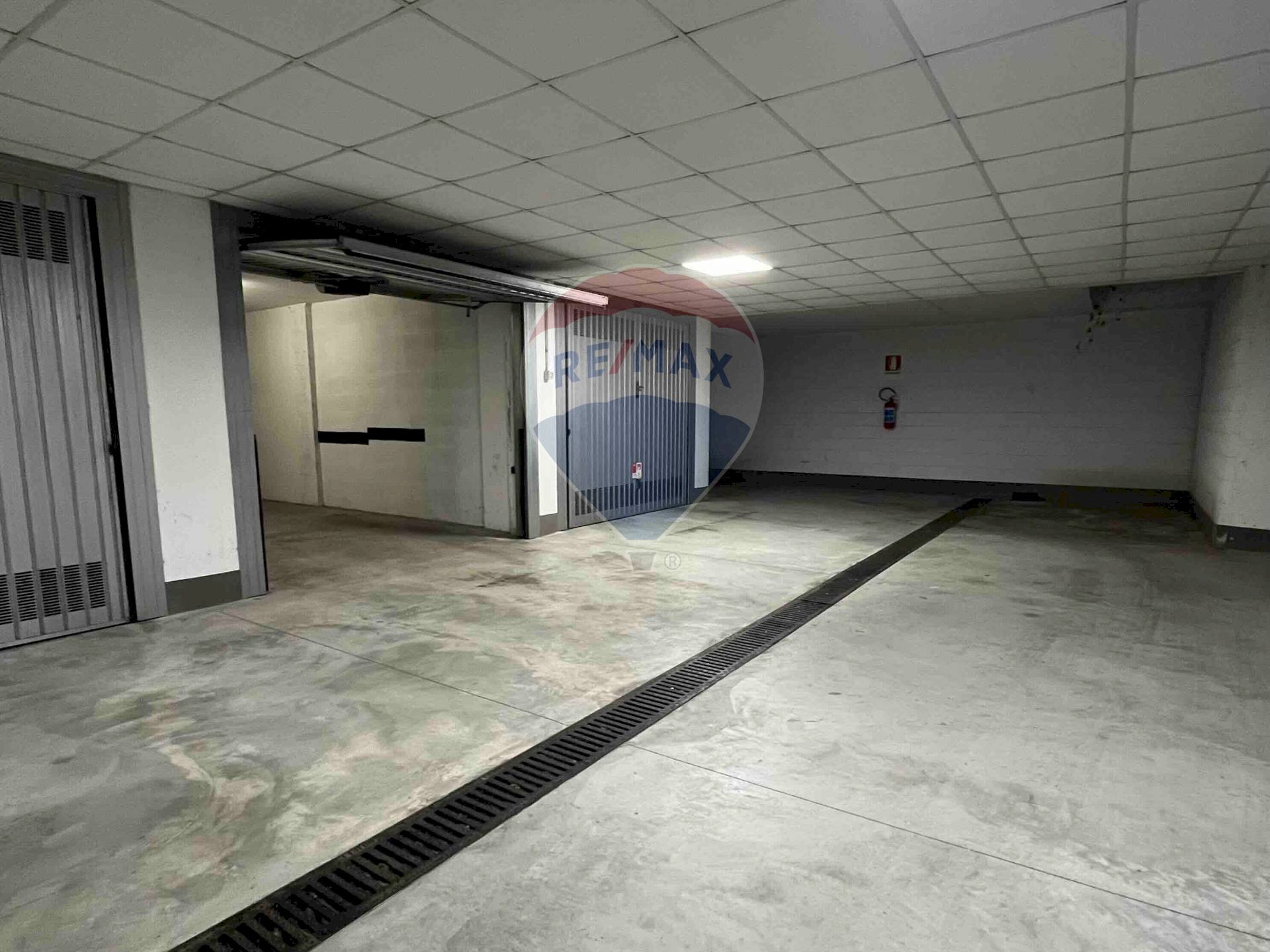 Parcheggio - Box Via Vecellio
 
62, Lissone - photo 3