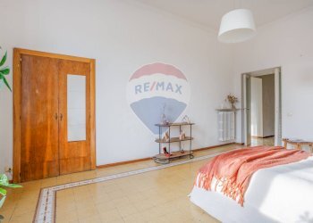 Camera / camera da letto - Trilocale Borgo Venti Marzo
 
1, Parma - foto 31