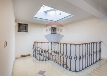 Scale - Trilocale Borgo Venti Marzo
 
1, Parma - foto 35