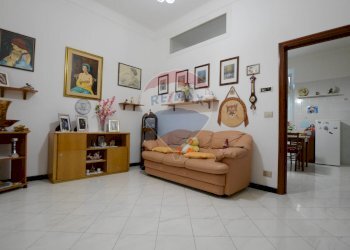 Soggiorno - Three-room apartment VIA AMALFI
 
3, Savona - photo 4