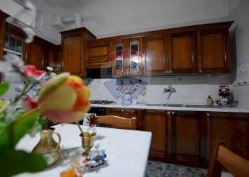 Cucina - Three-room apartment VIA AMALFI
 
3, Savona - photo 24